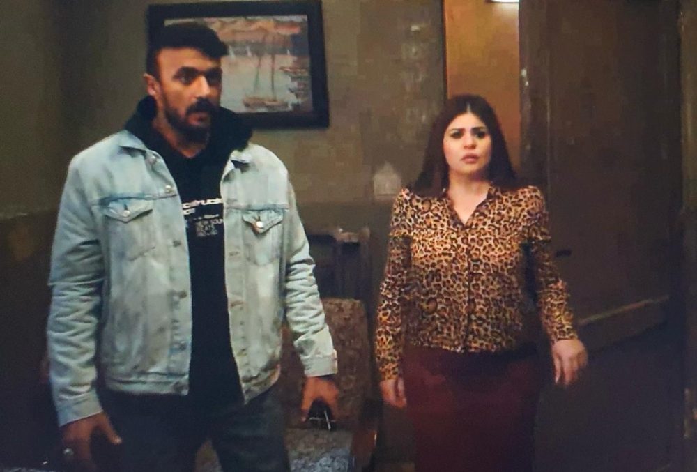 يمنى طولان تخطف الأنظار بمشهد قتل والدتها ب "حق عرب"