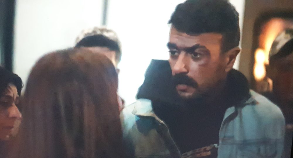 يمنى طولان تخطف الأنظار بمشهد قتل والدتها ب "حق عرب"