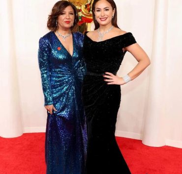 هند صبري تتألق بالأسود على السجادة الحمراء