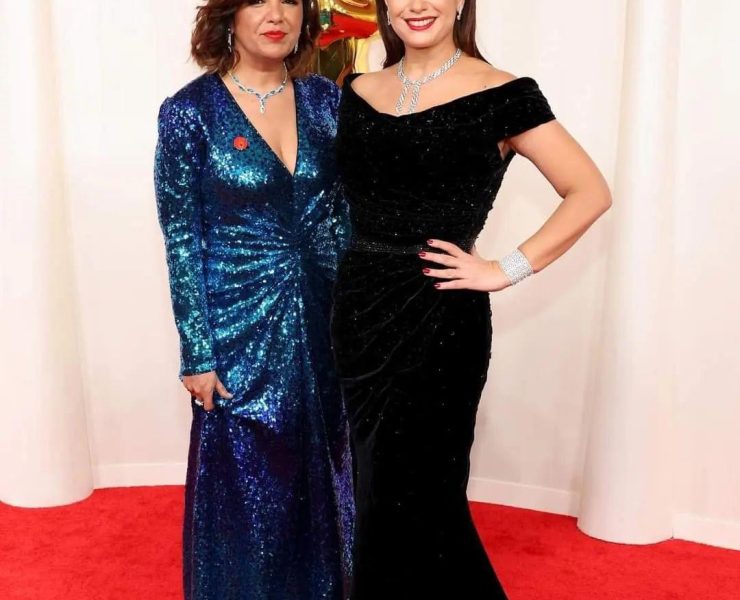 هند صبري تتألق بالأسود على السجادة الحمراء