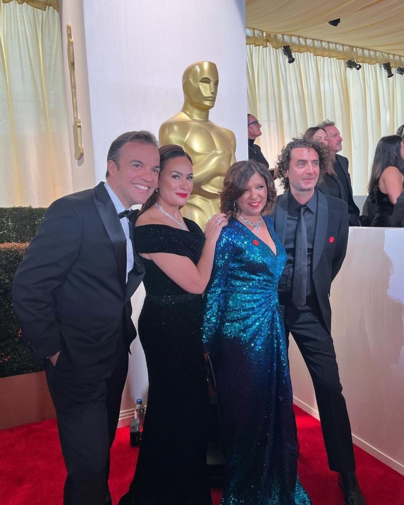 هند صبري تتألق بالأسود على السجادة الحمراء