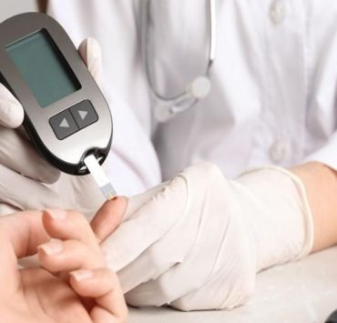 فنانة شهيرة تعلن إصابتها بمرض السكري -فيديو