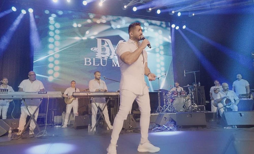 تامر حسني: غنيت ساعتين وأغانيا بتتردد كلها!