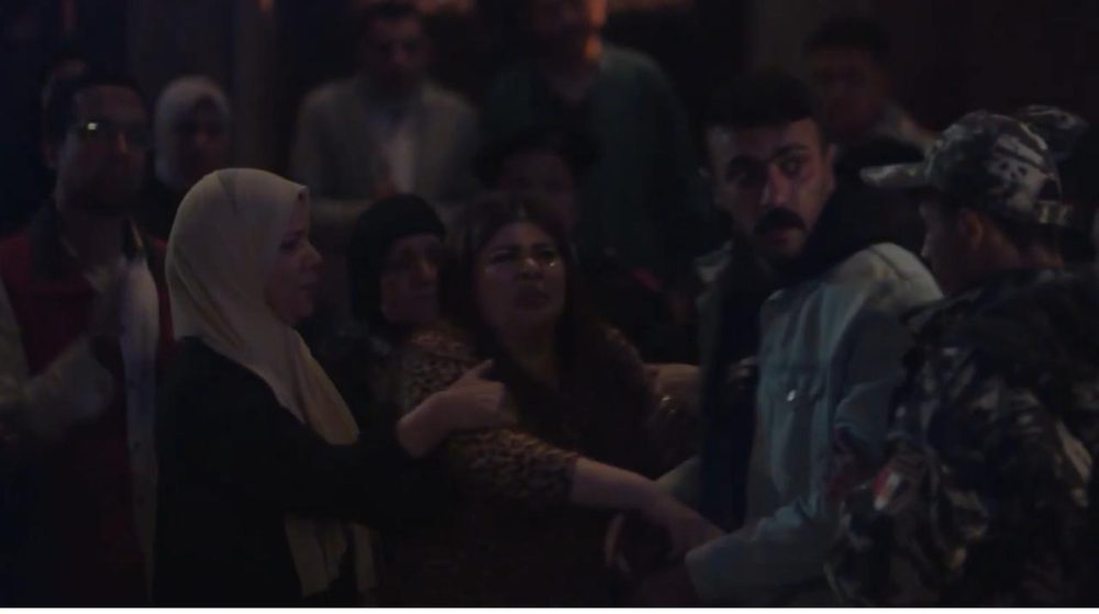 يمنى طولان تخطف الأنظار بمشهد قتل والدتها ب "حق عرب"