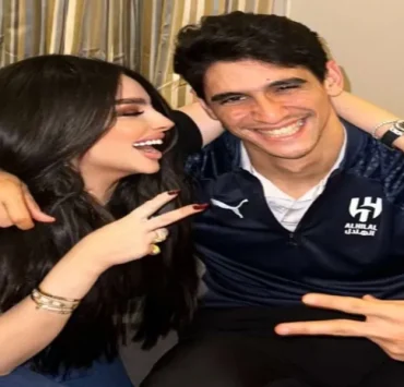 ما الذي يجمع بين عيشة عياش وياسين بونو؟