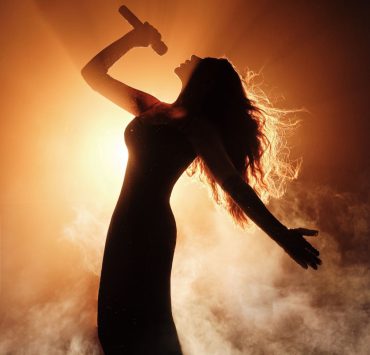 "العيد عيدين" مع نجوى كرم والأمير بدر بن عبدالمحسن