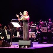 أنغام تحيي ليلة رومانسية فى أوبرا دبي