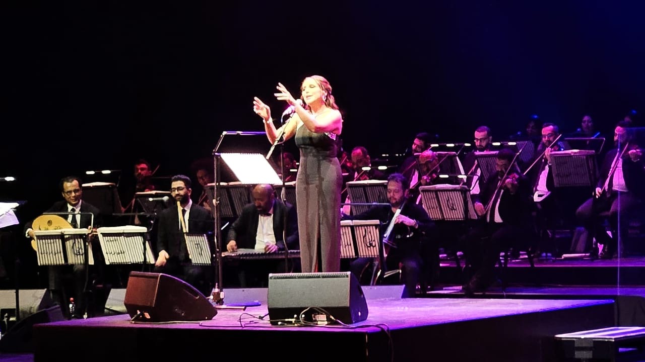 أنغام تحيي ليلة رومانسية فى أوبرا دبي